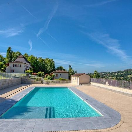Sarlat - 24 - L'Appartement D'Euphe Avec Piscine Luaran gambar
